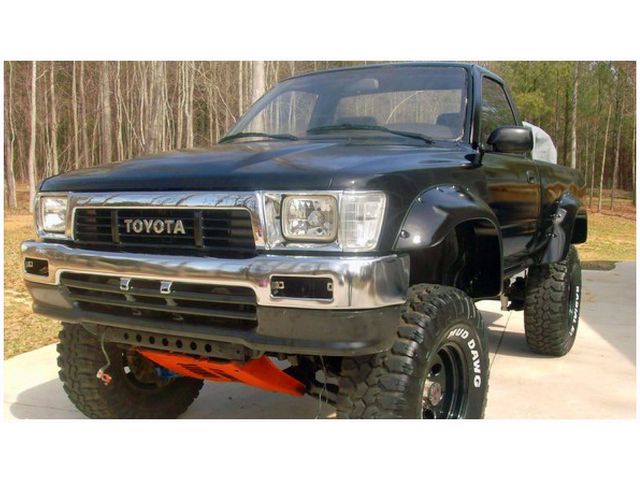 95 Toyota Pickup Base DLX SR5 YW63W8 